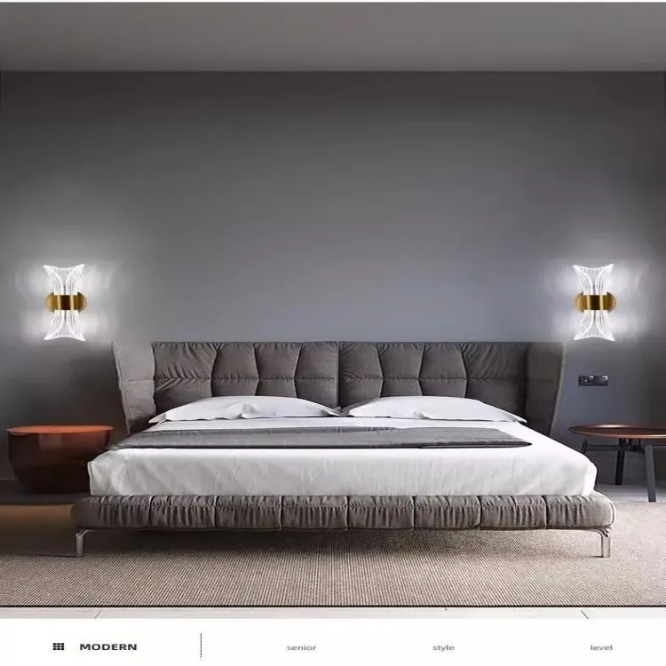 Modern Simple And Light Luxury Bedroom Wall Lamp
